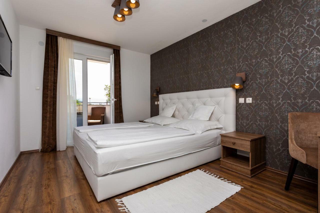 Bed & Breakfast Dosen IV バスカ エクステリア 写真